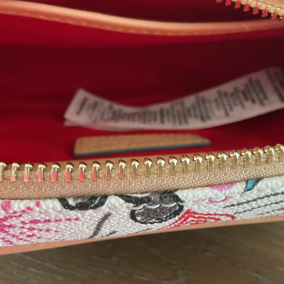 Dooney and Bourke Disney Sketch Crossbody - Picture 7 of 9